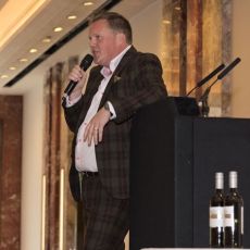 UKHA Lunch 2017_Roy#45609C7.jpg
